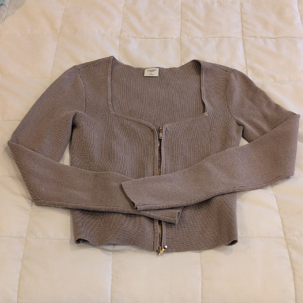 Abercrombie & Fitch Taupe Cardigan  Sweater (Crop Fit)